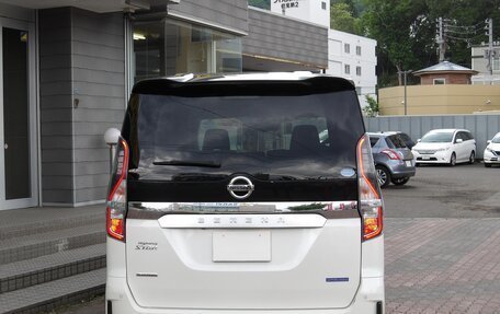 Nissan Serena IV, 2022 год, 1 750 000 рублей, 4 фотография
