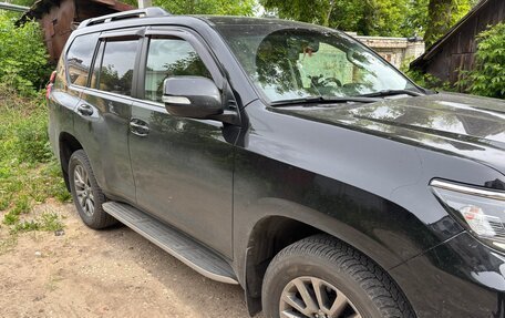Toyota Land Cruiser Prado 150 рестайлинг 2, 2018 год, 5 500 000 рублей, 3 фотография