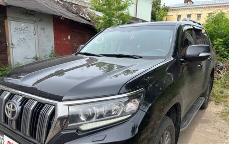 Toyota Land Cruiser Prado 150 рестайлинг 2, 2018 год, 5 500 000 рублей, 2 фотография