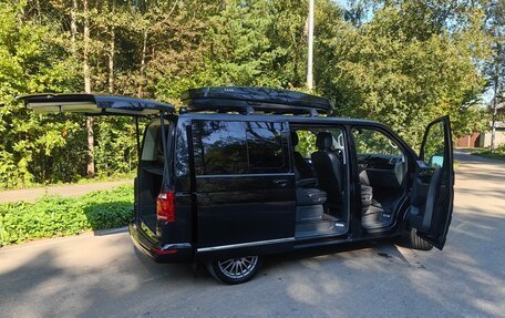 Volkswagen Multivan T6 рестайлинг, 2016 год, 3 450 000 рублей, 5 фотография