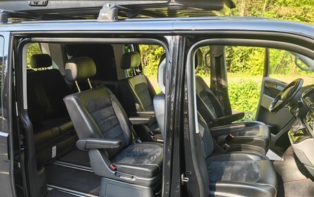 Volkswagen Multivan T6 рестайлинг, 2016 год, 3 450 000 рублей, 11 фотография