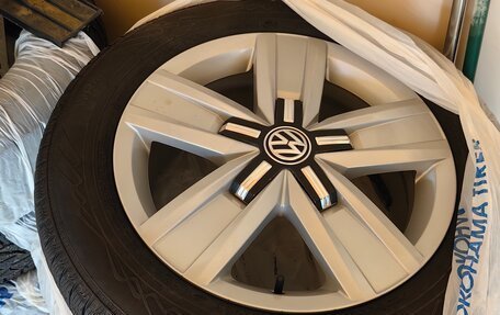 Volkswagen Multivan T6 рестайлинг, 2016 год, 3 450 000 рублей, 20 фотография