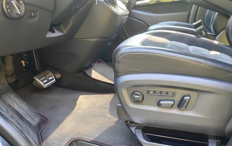 Volkswagen Multivan T6 рестайлинг, 2016 год, 3 450 000 рублей, 18 фотография