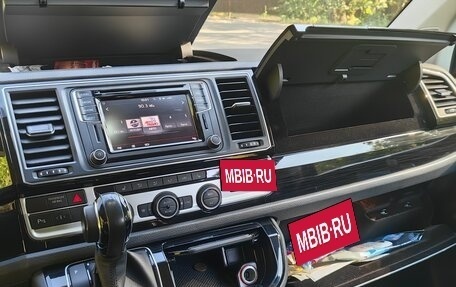 Volkswagen Multivan T6 рестайлинг, 2016 год, 3 450 000 рублей, 17 фотография