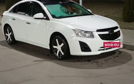Chevrolet Cruze II, 2013 год, 700 000 рублей, 2 фотография