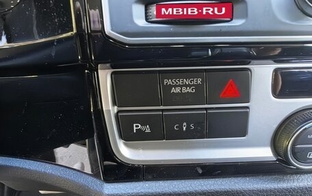 Volkswagen Multivan T6 рестайлинг, 2016 год, 3 450 000 рублей, 23 фотография