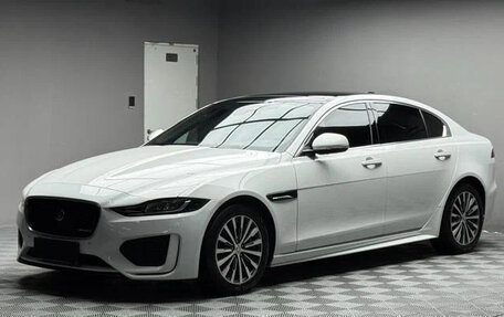 Jaguar XE I рестайлинг, 2021 год, 2 200 500 рублей, 1 фотография