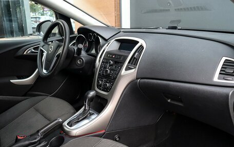 Opel Astra J, 2011 год, 699 000 рублей, 9 фотография
