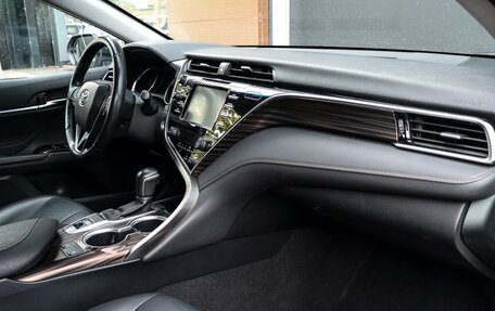 Toyota Camry, 2020 год, 2 895 000 рублей, 9 фотография