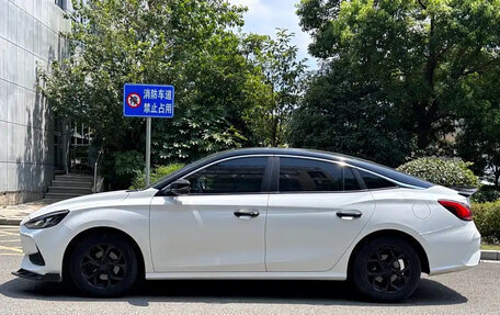 MG 5, 2022 год, 1 000 000 рублей, 5 фотография