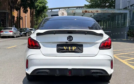 MG 5, 2022 год, 1 000 000 рублей, 7 фотография