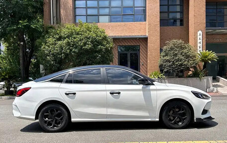 MG 5, 2022 год, 1 000 000 рублей, 4 фотография