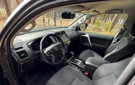 Toyota Land Cruiser Prado 150 рестайлинг 2, 2020 год, 4 900 000 рублей, 7 фотография