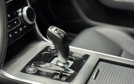 Jaguar XE I рестайлинг, 2021 год, 2 200 500 рублей, 11 фотография