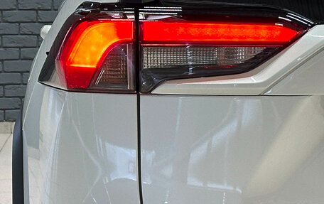 Toyota RAV4, 2024 год, 4 077 000 рублей, 8 фотография