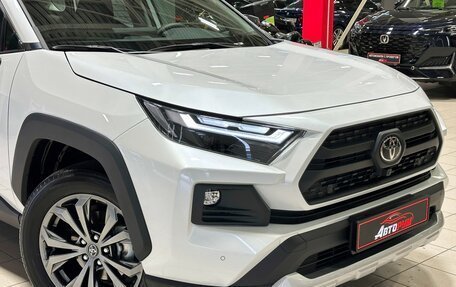 Toyota RAV4, 2024 год, 4 077 000 рублей, 10 фотография