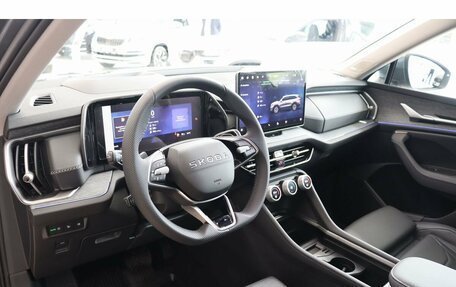 Skoda Kodiaq, 2025 год, 5 300 000 рублей, 9 фотография