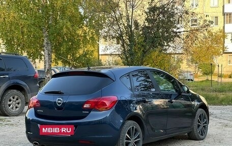 Opel Astra J, 2012 год, 725 000 рублей, 3 фотография