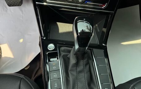 Volkswagen Passat B8 рестайлинг, 2022 год, 2 500 000 рублей, 15 фотография
