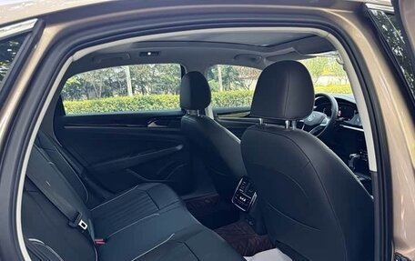 Volkswagen Passat B8 рестайлинг, 2022 год, 2 500 000 рублей, 19 фотография