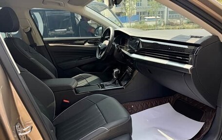 Volkswagen Passat B8 рестайлинг, 2022 год, 2 500 000 рублей, 20 фотография