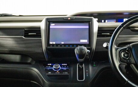 Honda Freed II, 2017 год, 1 485 000 рублей, 11 фотография