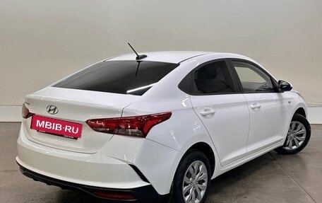 Hyundai Solaris II рестайлинг, 2021 год, 1 309 000 рублей, 2 фотография