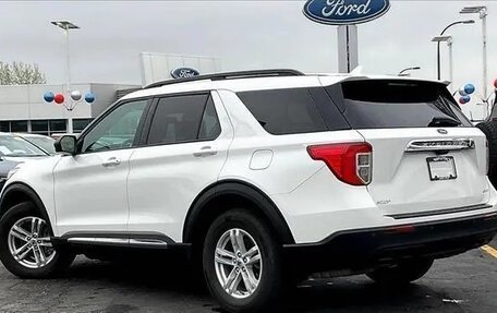 Ford Explorer VI, 2022 год, 3 300 000 рублей, 5 фотография