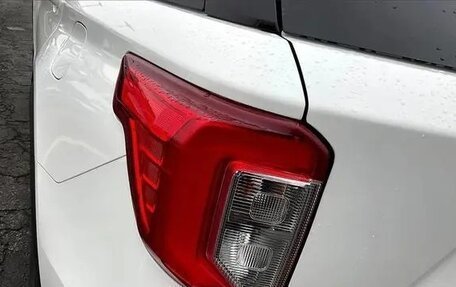 Ford Explorer VI, 2022 год, 3 300 000 рублей, 8 фотография