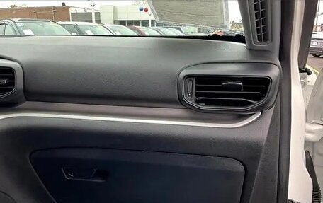 Ford Explorer VI, 2022 год, 3 300 000 рублей, 25 фотография