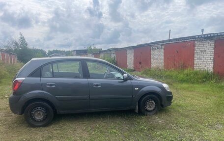 KIA Rio II, 2005 год, 250 000 рублей, 2 фотография