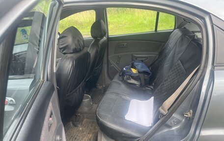 KIA Rio II, 2005 год, 250 000 рублей, 8 фотография
