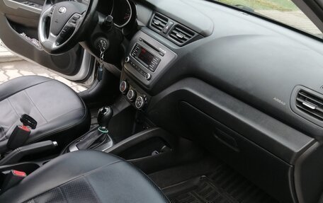KIA Rio III рестайлинг, 2015 год, 1 150 000 рублей, 10 фотография