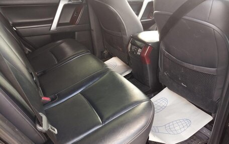 Toyota Land Cruiser Prado 150 рестайлинг 2, 2016 год, 3 315 000 рублей, 13 фотография