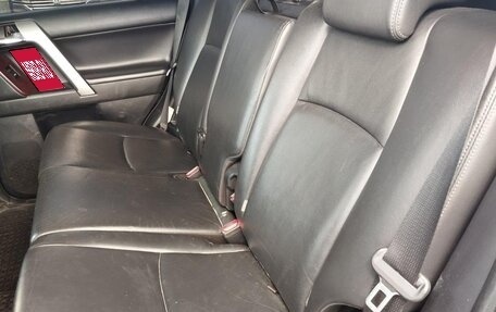 Toyota Land Cruiser Prado 150 рестайлинг 2, 2016 год, 3 315 000 рублей, 14 фотография