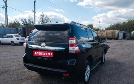 Toyota Land Cruiser Prado 150 рестайлинг 2, 2016 год, 3 315 000 рублей, 3 фотография