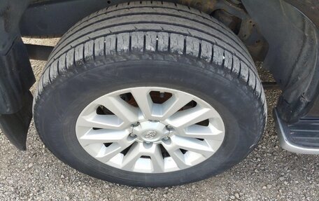 Toyota Land Cruiser Prado 150 рестайлинг 2, 2016 год, 3 315 000 рублей, 17 фотография