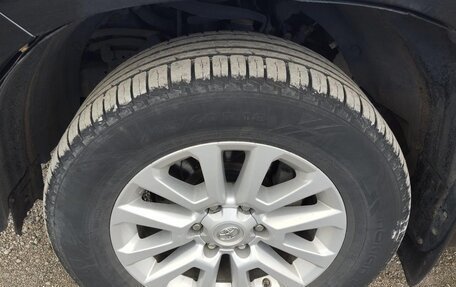 Toyota Land Cruiser Prado 150 рестайлинг 2, 2016 год, 3 315 000 рублей, 20 фотография