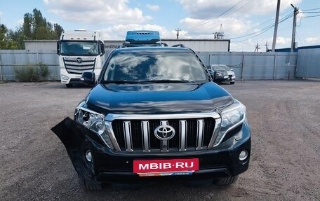 Toyota Land Cruiser Prado 150 рестайлинг 2, 2016 год, 3 315 000 рублей, 5 фотография