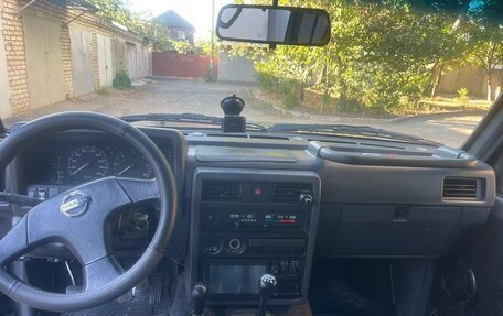 Nissan Patrol, 1994 год, 1 599 000 рублей, 24 фотография