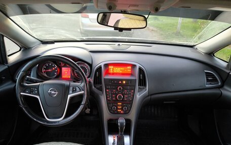 Opel Astra J, 2013 год, 835 000 рублей, 9 фотография