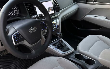 Hyundai Elantra VI рестайлинг, 2016 год, 1 150 000 рублей, 6 фотография