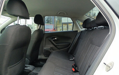 Volkswagen Polo VI (EU Market), 2016 год, 650 000 рублей, 15 фотография