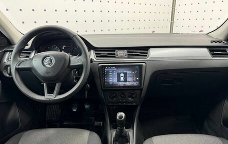 Skoda Rapid I, 2016 год, 960 000 рублей, 13 фотография