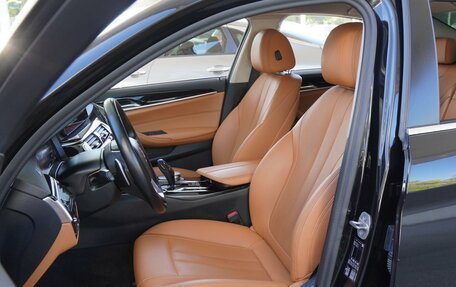 BMW 5 серия, 2021 год, 3 420 000 рублей, 10 фотография