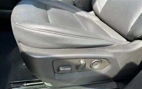 Chevrolet Tahoe IV, 2022 год, 9 800 000 рублей, 16 фотография