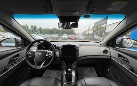 Chevrolet Cruze II, 2010 год, 547 000 рублей, 12 фотография
