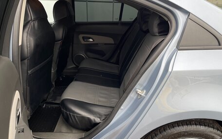 Chevrolet Cruze II, 2010 год, 547 000 рублей, 17 фотография