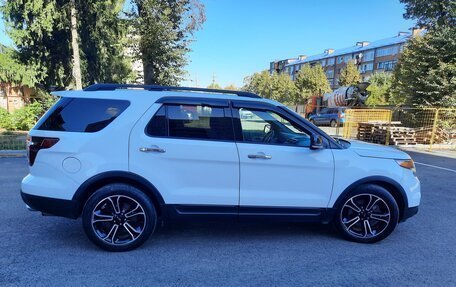 Ford Explorer VI, 2013 год, 1 800 000 рублей, 8 фотография