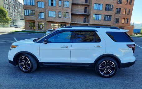 Ford Explorer VI, 2013 год, 1 800 000 рублей, 4 фотография